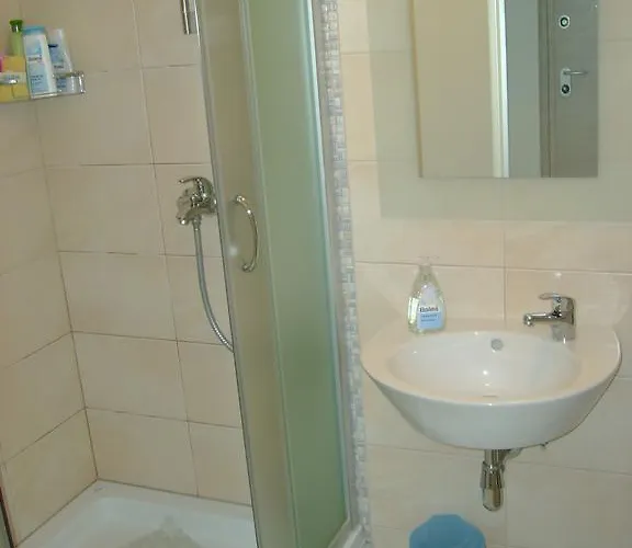 Small Pearl * Spalato